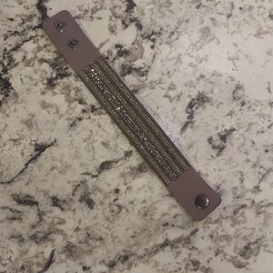 Chic Gray Bracelet with Silver Details